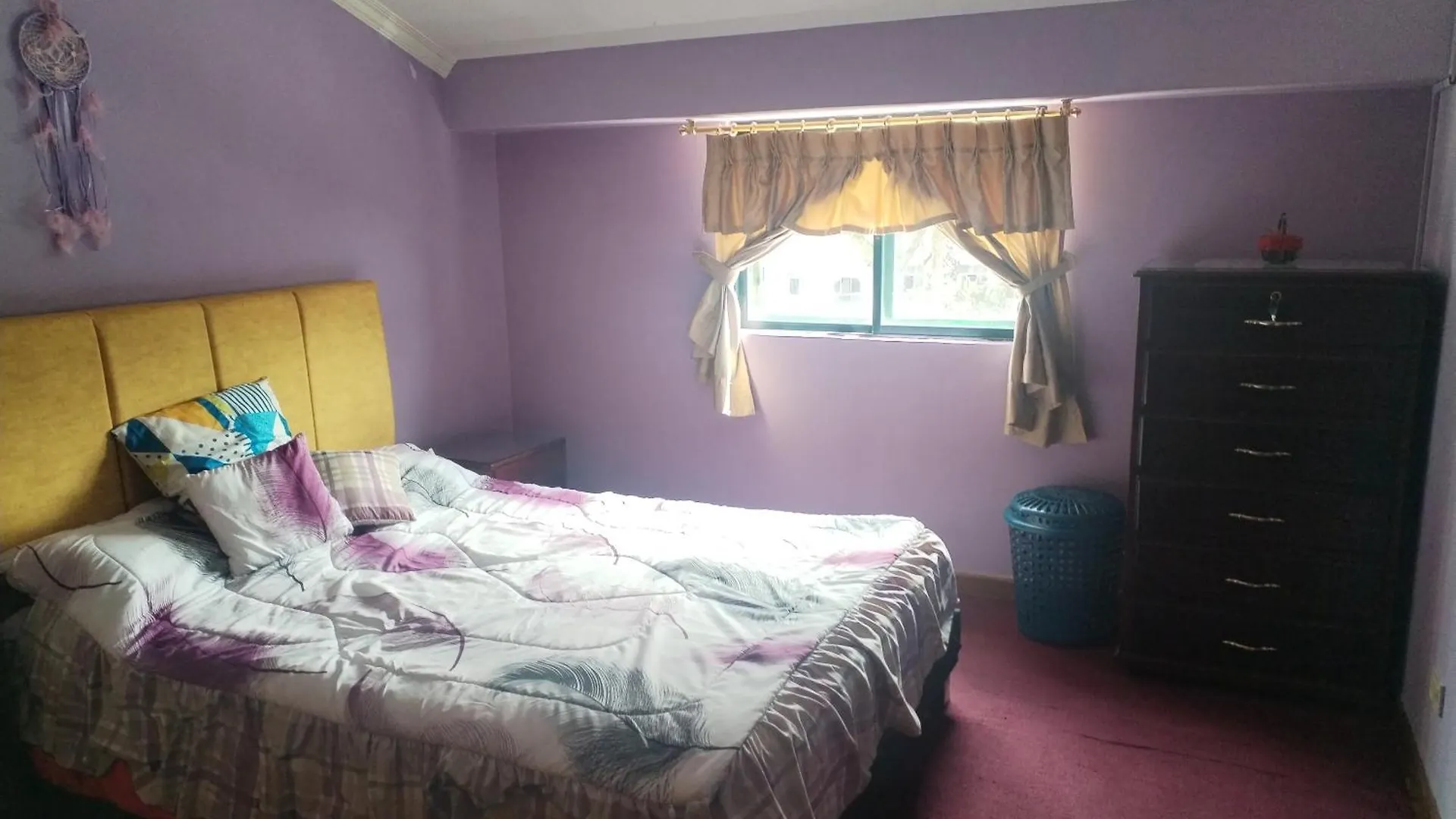 Comodo Departamento Amoblado Кито 0*,  Эквадор