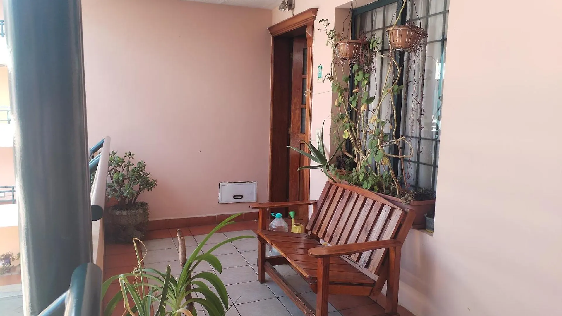 Comodo Departamento Amoblado Кито